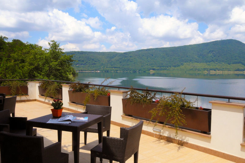 Relais Sans Soucis & Spa Рончільоне Екстер'єр фото